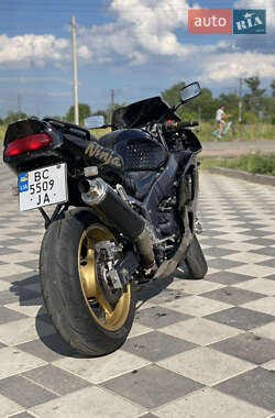 Мотоцикл Спорт-туризм Kawasaki ZX 1996 в  фото 4 Мотоцикл Спорт-туризм Kawasaki ZX 1996 в