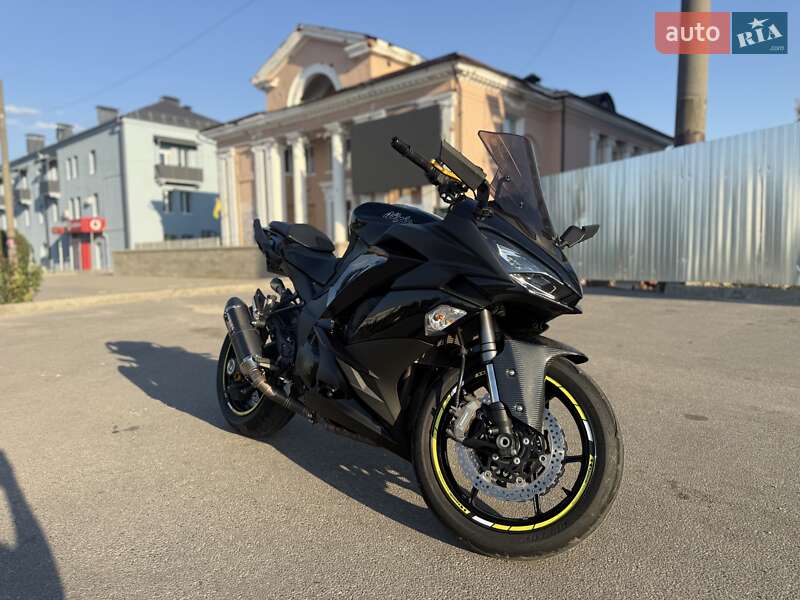 Kawasaki ZX 2018 Kawasaki ZX 2018