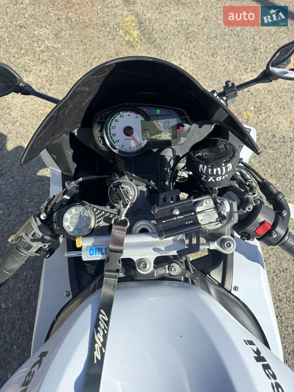 Спортбайк Kawasaki ZX 2011 в Николаеве