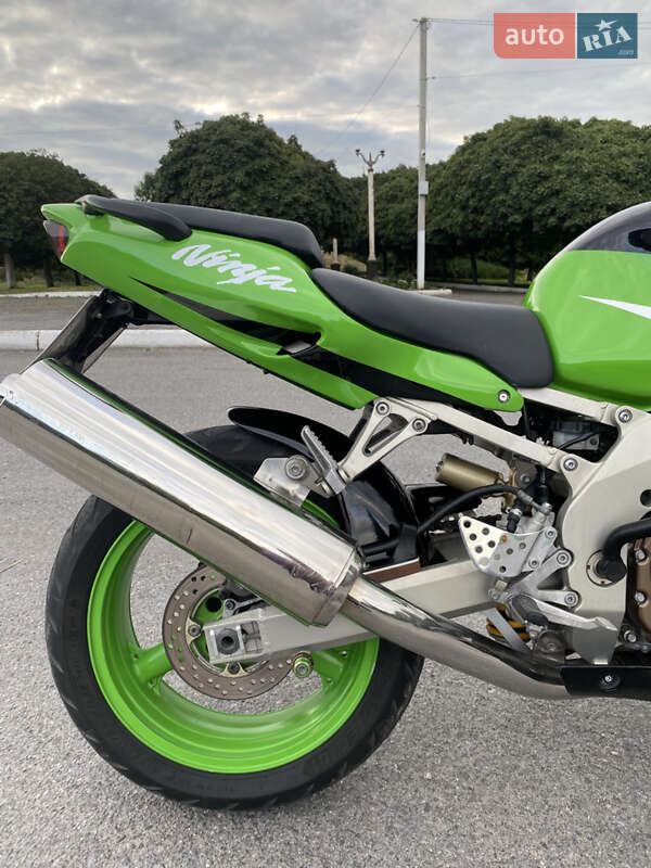 Спортбайк Kawasaki ZX 2001 в Тернополі фото 3 Спортбайк Kawasaki ZX 2001 в Тернополі