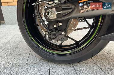 Мотоцикл Спорт-туризм Kawasaki ZZR 1400 2019 в 