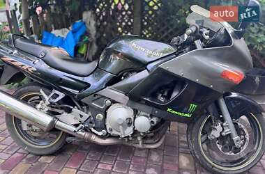 Мотоцикл Спорт-туризм Kawasaki ZZR 400 2004 в 