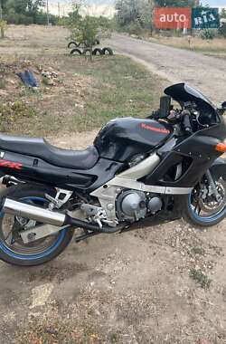 Мотоцикл Спорт-туризм Kawasaki ZZR 400 1999 в Іванове