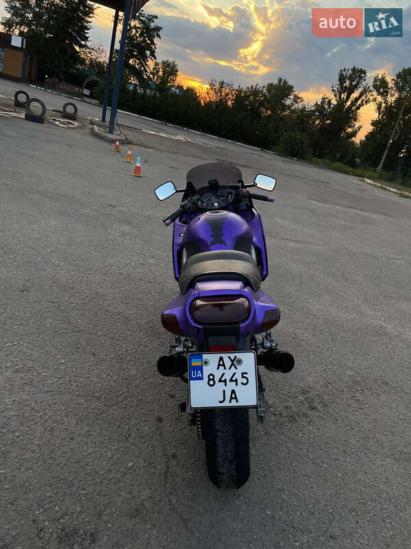 Спортбайк Kawasaki ZZR 600 1999 в Харькове фото 2 Спортбайк Kawasaki ZZR 600 1999 в Харькове