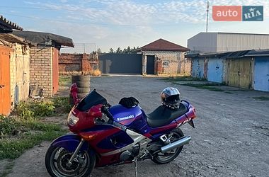 Мотоцикл Спорт-туризм Kawasaki ZZR 600 1997 в Павлограді