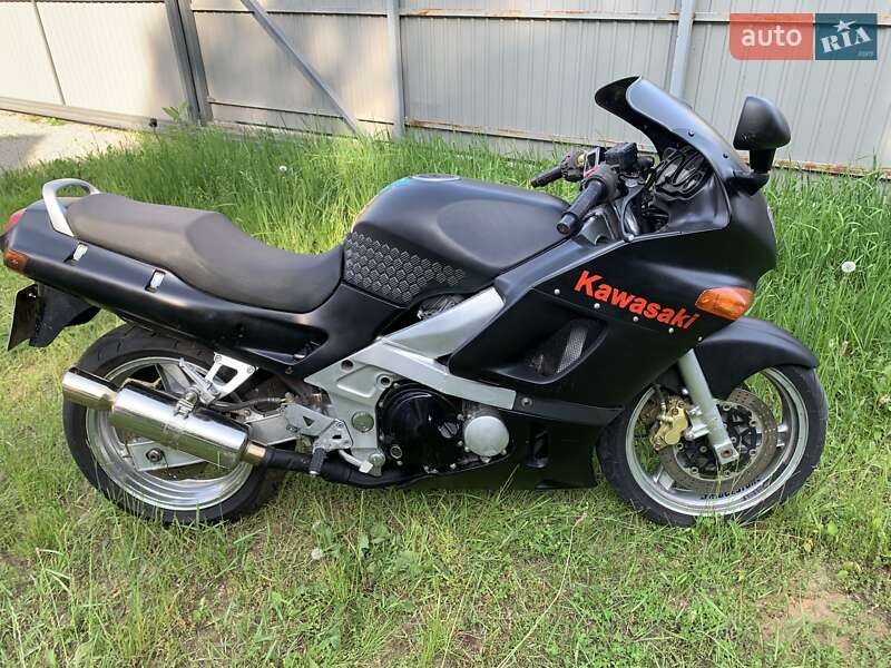 Kawasaki ZZR 2000