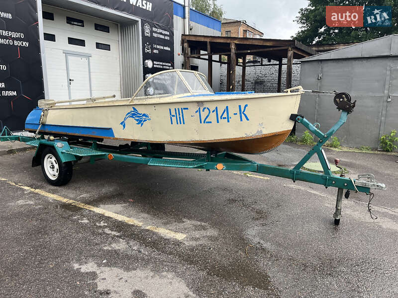 Лодка Казанка 1 1987 в Чернигове