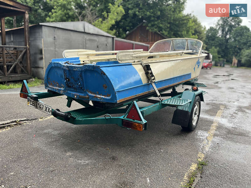 Лодка Казанка 1 1987 в Чернигове