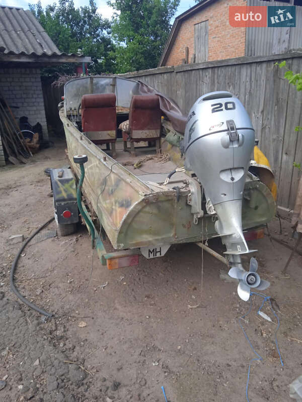 Другой водный транспорт Казанка 1 1980 в Чернигове