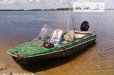 Лодка Казанка 5М2 1992 в Черкассах