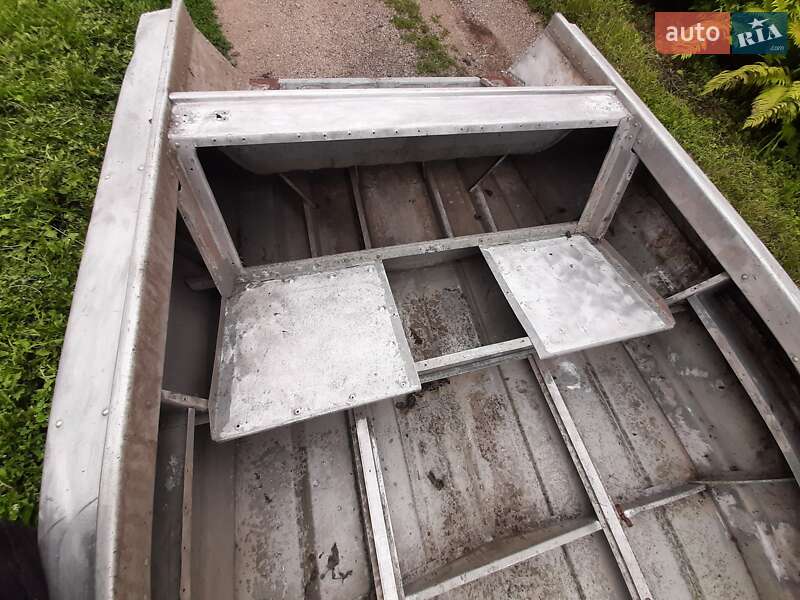 Лодка Казанка 5М3 1986 в Киеве