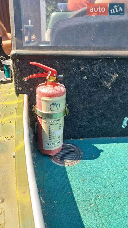 Катер Казанка 5М3 1991 в Носовке