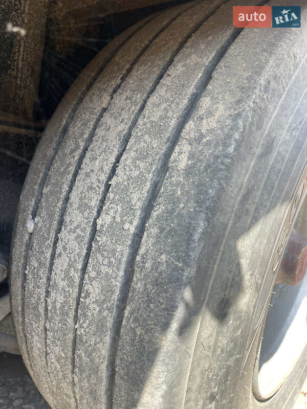 Тентований борт (штора) - напівпричіп Kelberg S 2001 в Кременчуці фото 10 Тентований борт (штора) - напівпричіп Kelberg S 2001 в Кременчуці