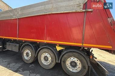 Зерновоз - полуприцеп Kempf SK 2007 в Кривом Роге