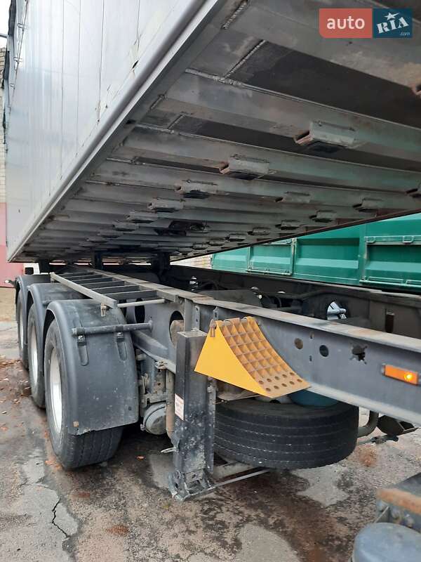 Самосвал полуприцеп Kempf SKM 2012 в Черкассах