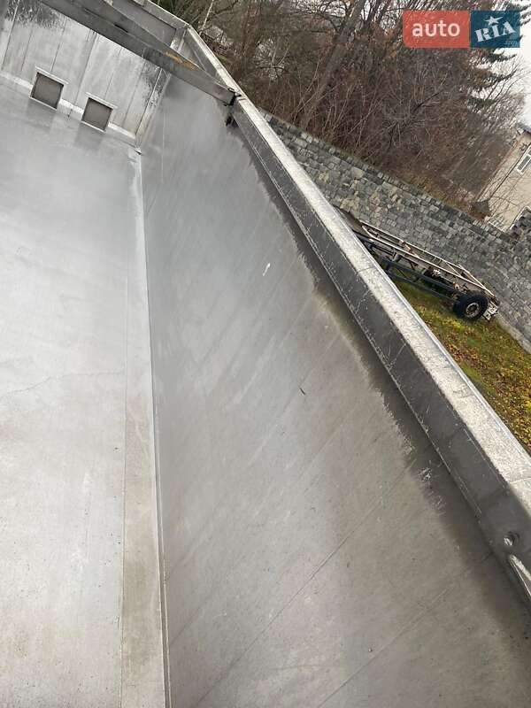 Зерновоз - прицеп Kempf SKM 2017 в Коломые