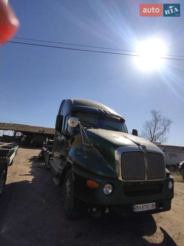 Тягач Kenworth T2000 2000 в Одессе фото Тягач Kenworth T2000 2000 в Одессе