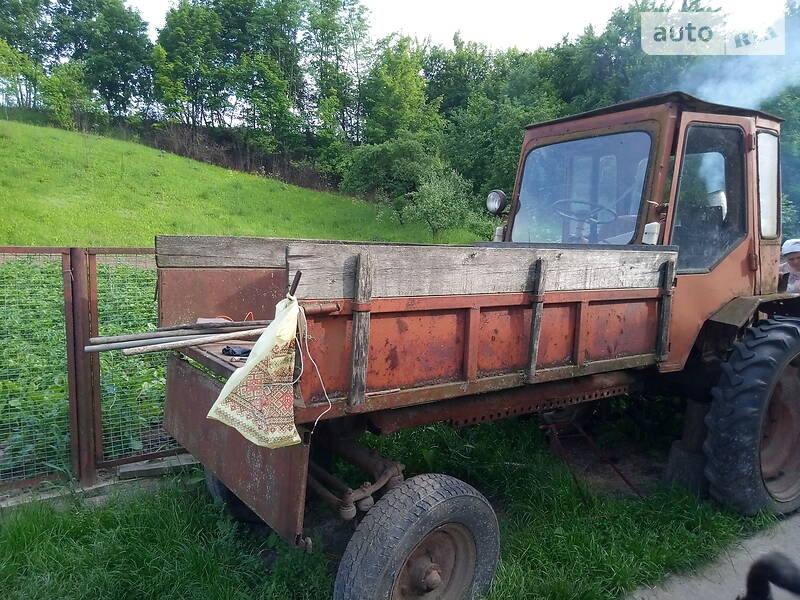 ХТЗ Т-16 т16