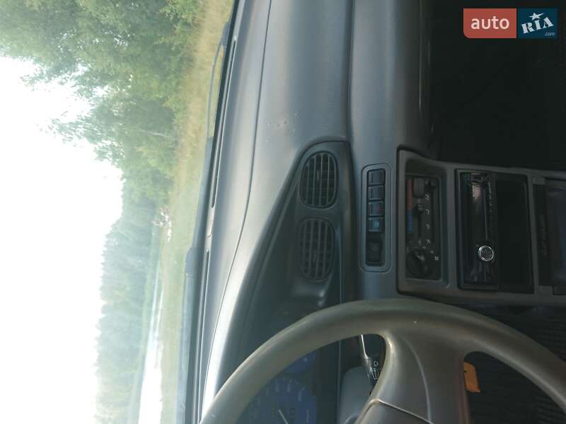 Седан Kia Avella 1997 в Корюківці фото 5 Седан Kia Avella 1997 в Корюківці