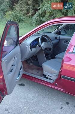 Седан Kia Avella 1997 в 