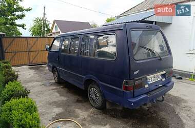 Мінівен Kia Besta 1997 в 
