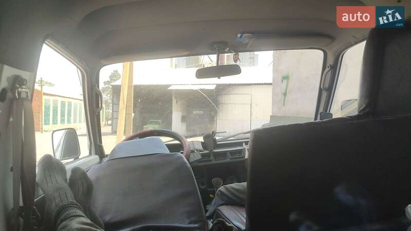 Мінівен Kia Besta 1996 в Вінниці