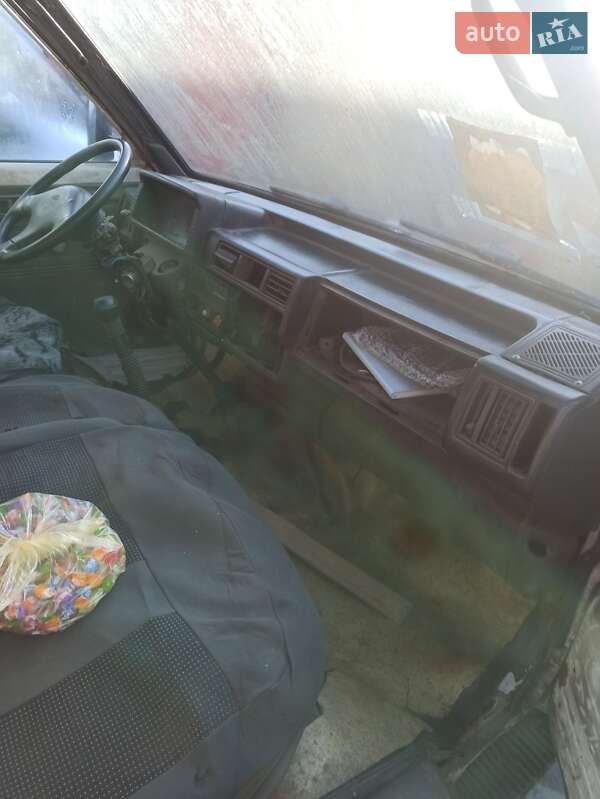 Грузовой фургон Kia Besta 1998 в Одессе фото 2 Грузовой фургон Kia Besta 1998 в Одессе