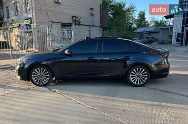 Седан Kia Cadenza 2017 в Харькове