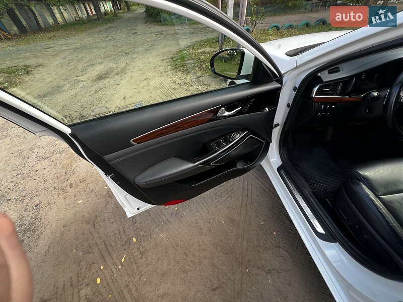 Седан Kia Cadenza 2017 в Днепре фото 7 Седан Kia Cadenza 2017 в Днепре