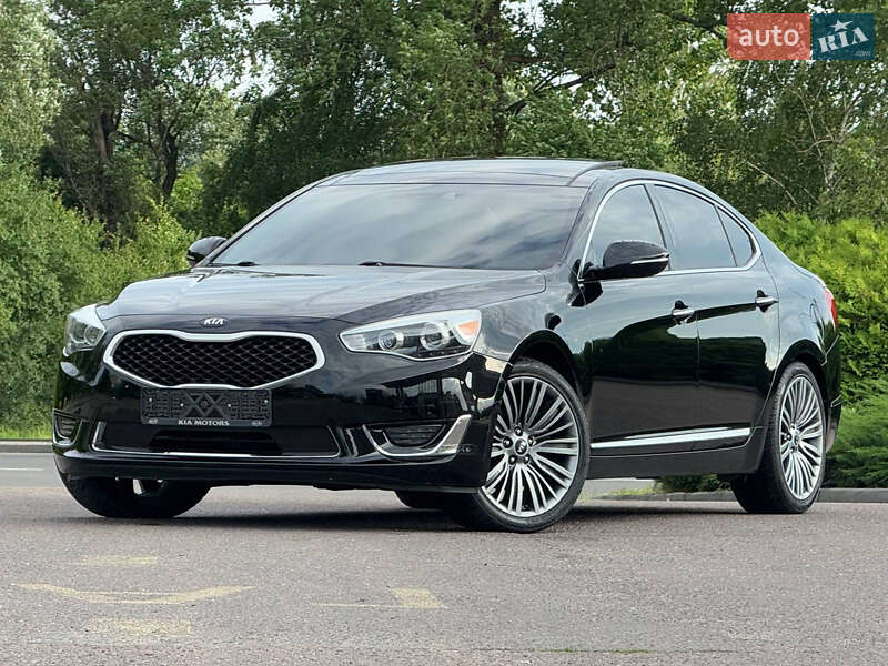 Седан Kia Cadenza 2013 в Дрогобыче