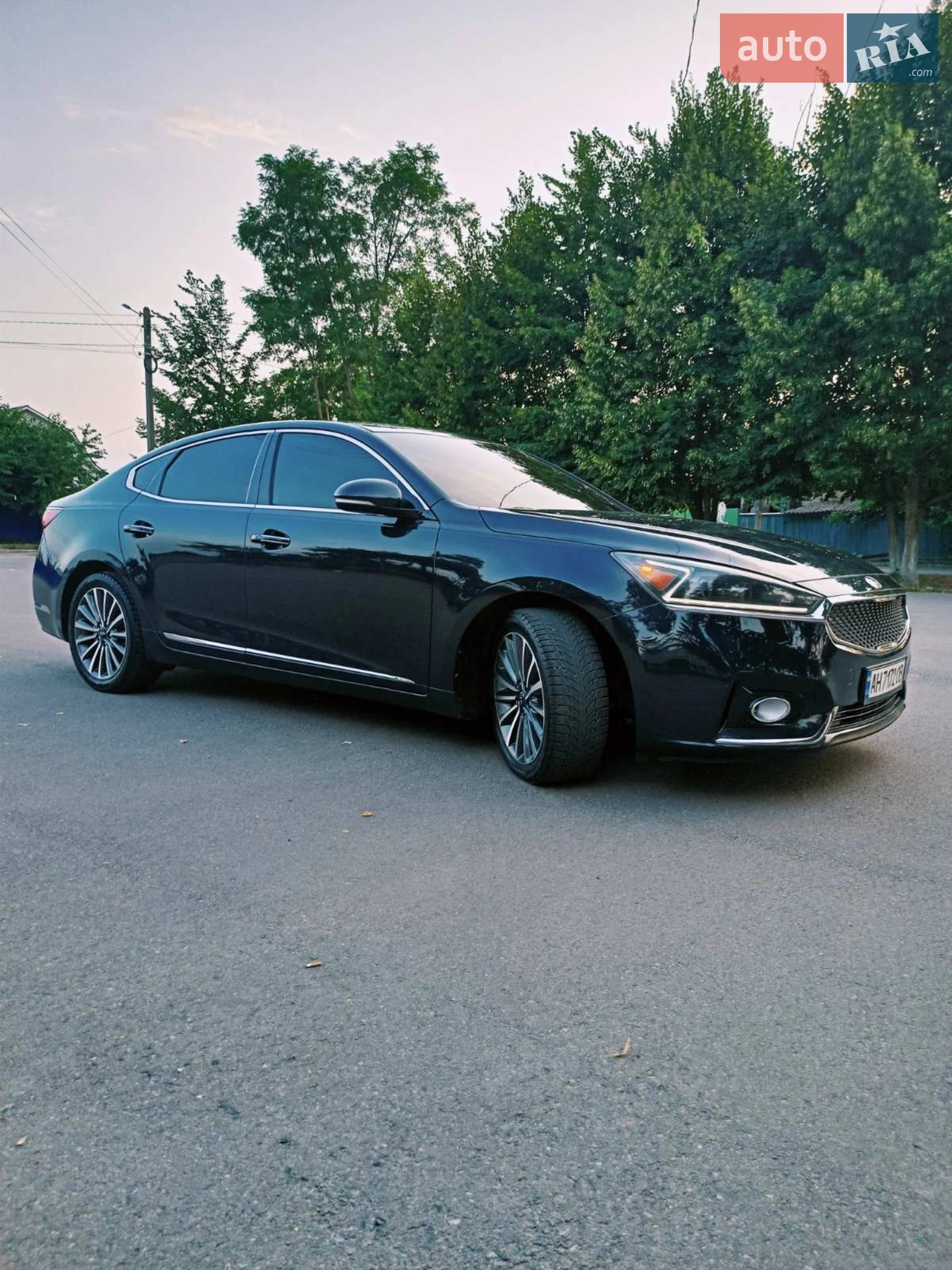 2017 Kia Cadenza - мініатюра 11