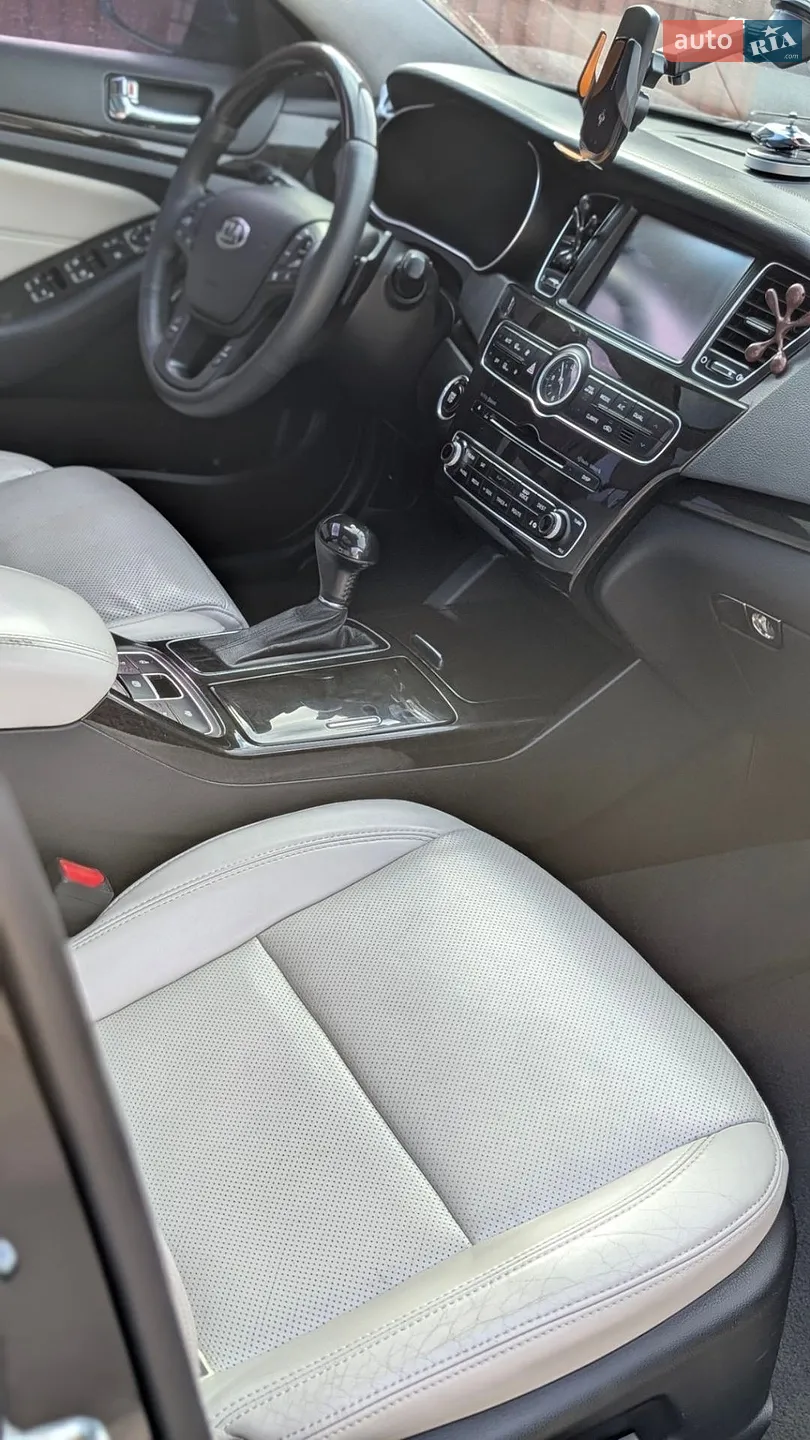 2013 Kia Cadenza - мініатюра 22