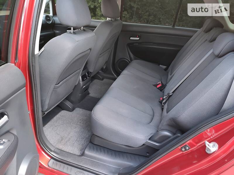 Мінівен Kia Carens 2008 в Козятині