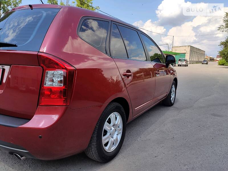 Мінівен Kia Carens 2008 в Козятині