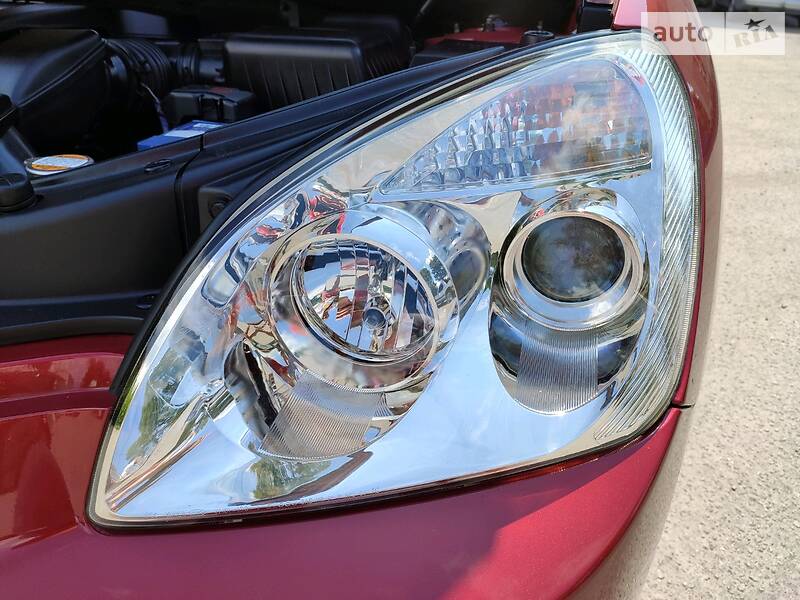 Мінівен Kia Carens 2008 в Козятині