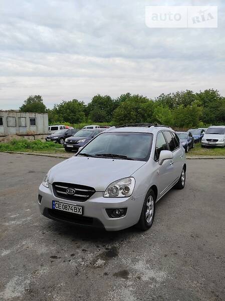 Минивэн Kia Carens 2007 в Черновцах