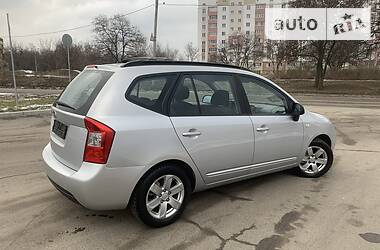 Минивэн Kia Carens 2008 в Харькове