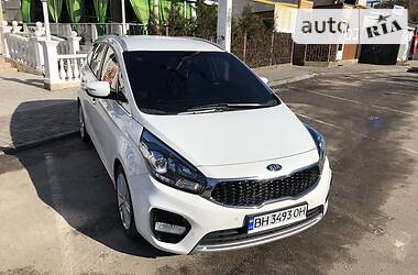 Універсал Kia Carens 2016 в Одесі