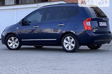 Хэтчбек Kia Carens 2006 в Одессе