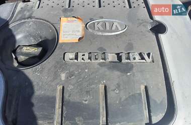 Минивэн Kia Carens 2007 в 