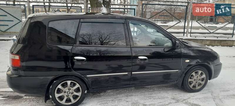 Мінівен Kia Carens 2004 в Жмеринці
