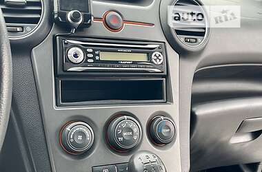 Минивэн Kia Carens 2008 в 