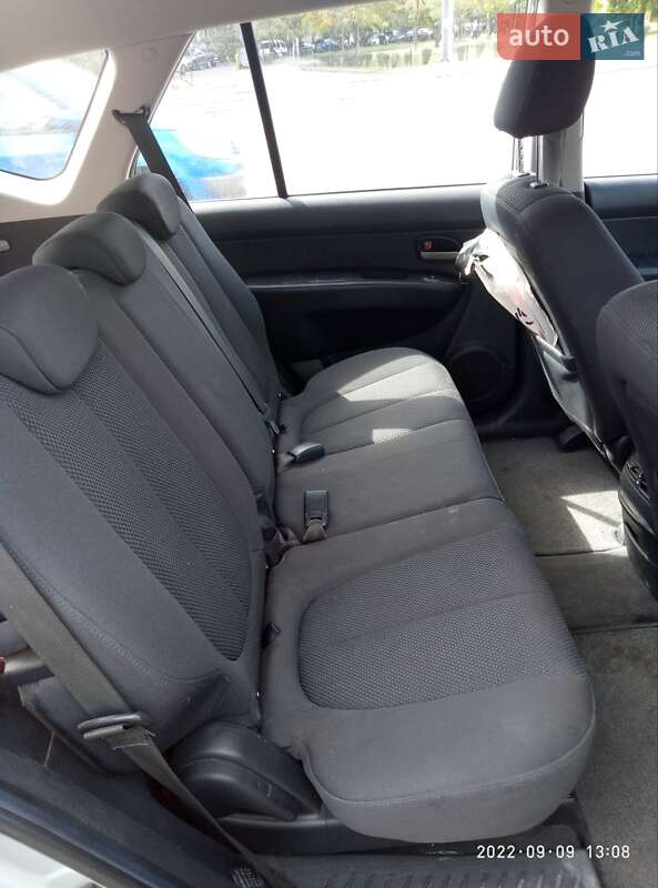 Минивэн Kia Carens 2007 в Киеве фото 6 Минивэн Kia Carens 2007 в Киеве