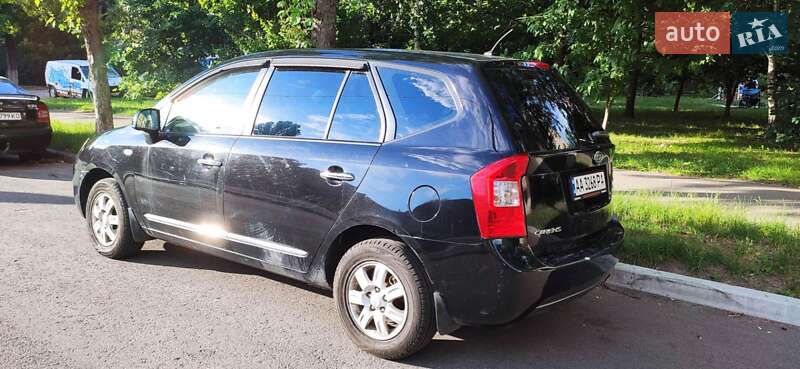 Мінівен Kia Carens 2007 в Києві