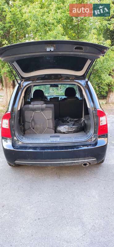 Мінівен Kia Carens 2007 в Києві