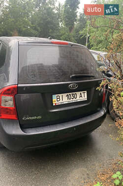 Минивэн Kia Carens 2008 в 