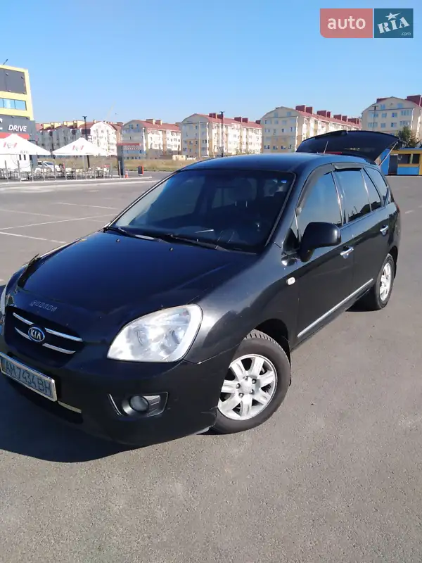 Kia Carens 2008