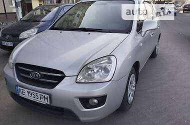 Минивэн Kia Carens 2008 в Днепре