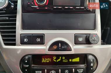 Мінівен Kia Carens 2002 в Чорноморську