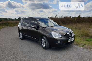 Микровэн Kia Carens 2011 в Киеве